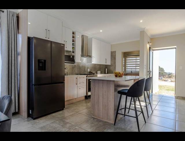 3 BEDROOM CLUSTER FOR SALE IN ZANDSPRUIT